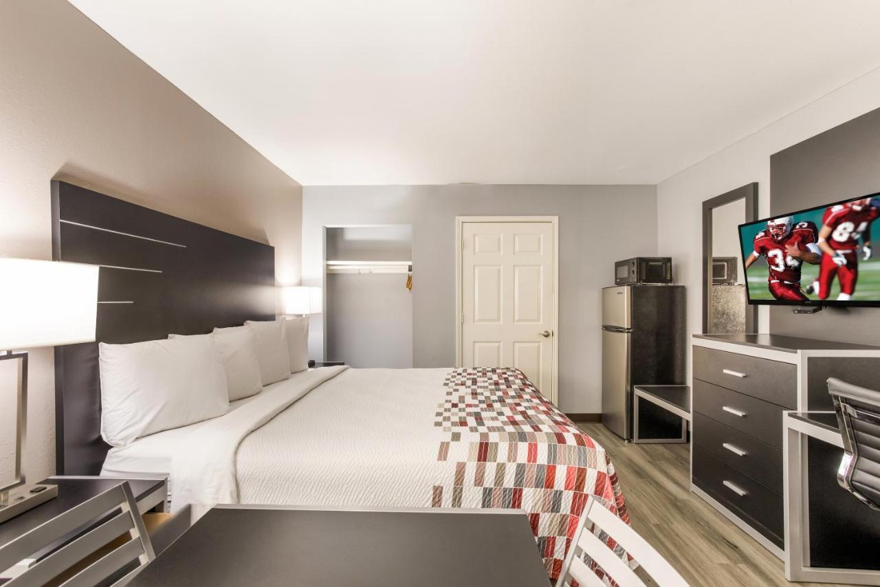 Red Roof Inn & Suites Athens, Al Zewnętrze zdjęcie
