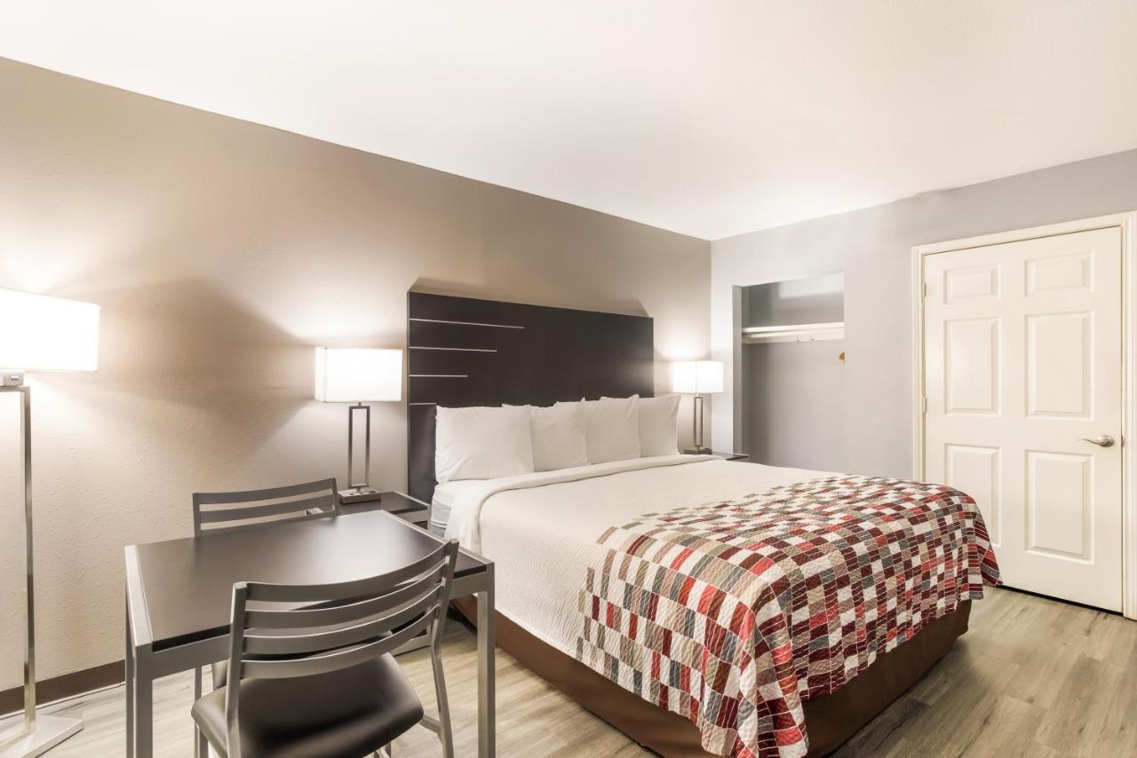 Red Roof Inn & Suites Athens, Al Zewnętrze zdjęcie