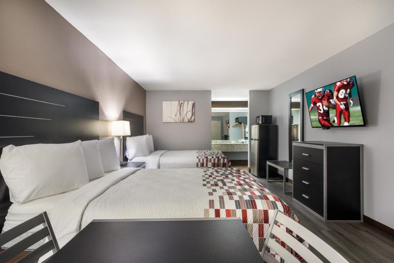 Red Roof Inn & Suites Athens, Al Zewnętrze zdjęcie