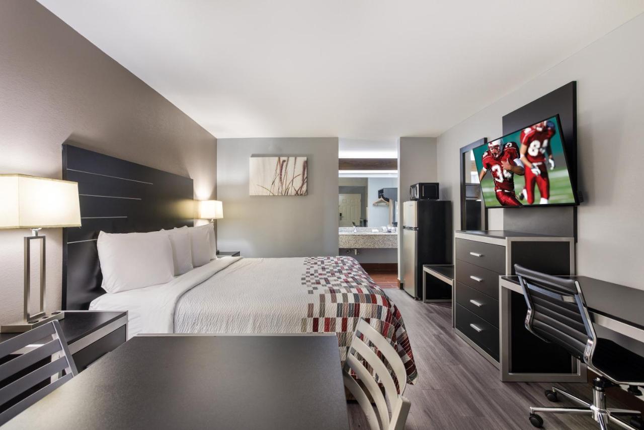 Red Roof Inn & Suites Athens, Al Zewnętrze zdjęcie